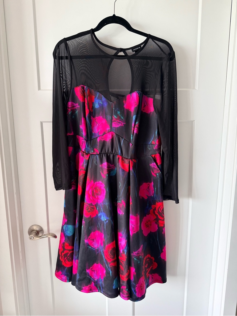 Torrid Black Floral Mesh-Sleeve Fit & Flare Dress with Pink Accent Plus Size 1X